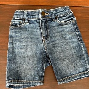 Baby Gap Bermuda shorts